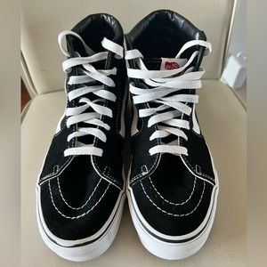 Vans Unisex Sk8-Hi Top Sneaker, Size: 9 women / 7.5 men